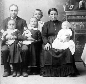 The Miller family in 1888 (mother stands in front of grandfather)
