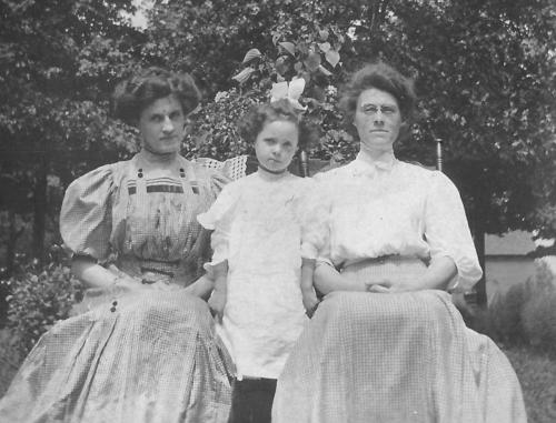 Theresa Fitzgerald, Nellie Fitzgerald and Ella McGirr Robinson